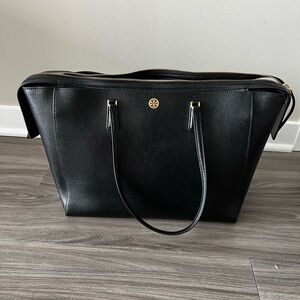 Tory Burch Robinson Tote